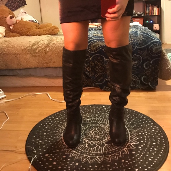 ❌❌SOLD❌❌ - Picture 1 of 3